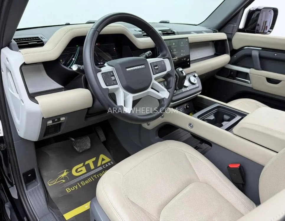 Land Rover Defender 2024 for Sale in Dubai Image-10