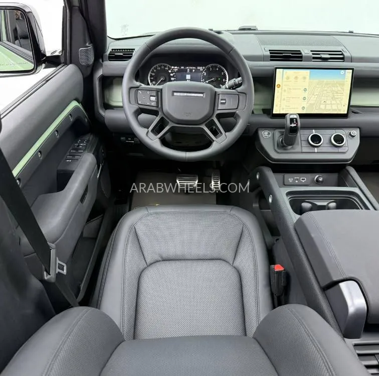 Land Rover Defender 2023 for Sale in Dubai Image-14