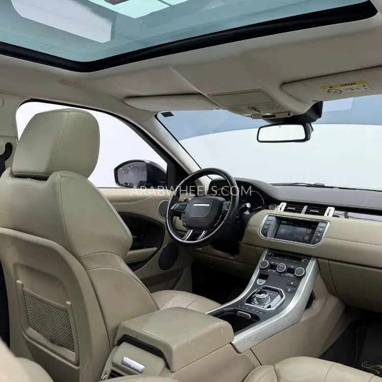 Land Rover Range Rover Evoque 2016 for Sale in Dubai Image-10