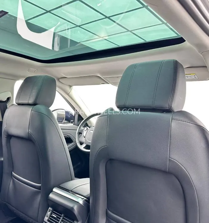 لاند روفر رينج روفر إيفوك 2020 for Sale in دبي Image-13