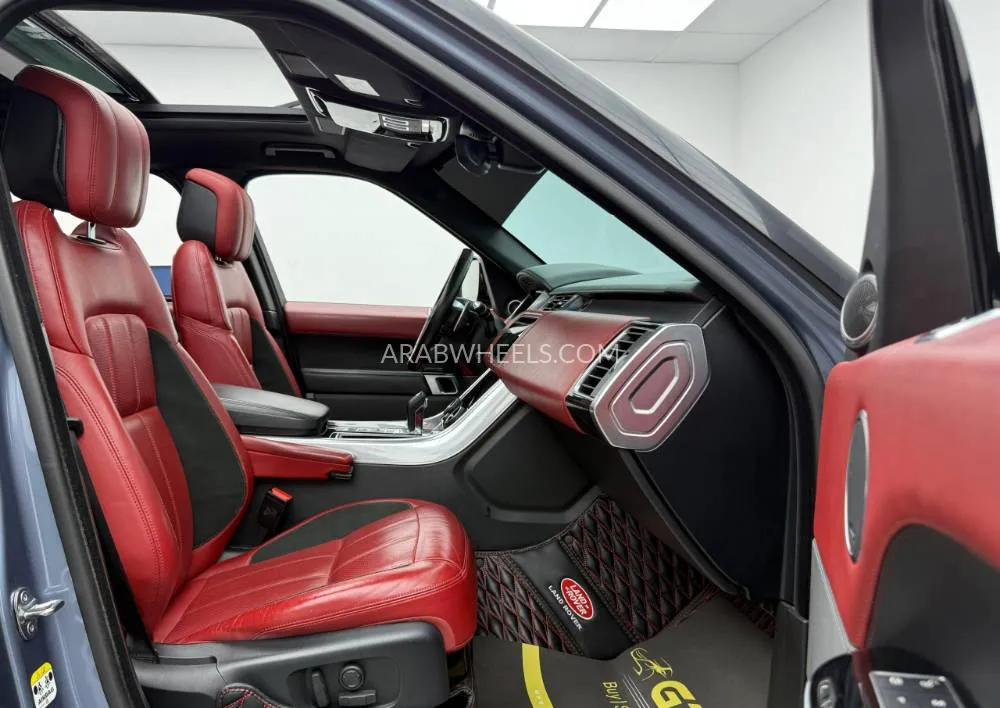 Land Rover Range Rover Sport 2020 for Sale in Dubai Image-16