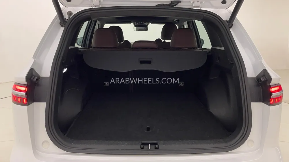 جيلي مونجارو 2024 for Sale in دبي Image-30