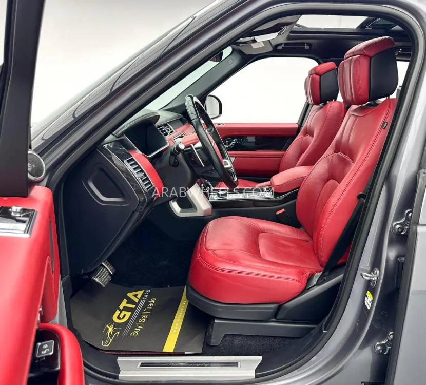 Land Rover Range Rover 2020 for Sale in Dubai Image-16