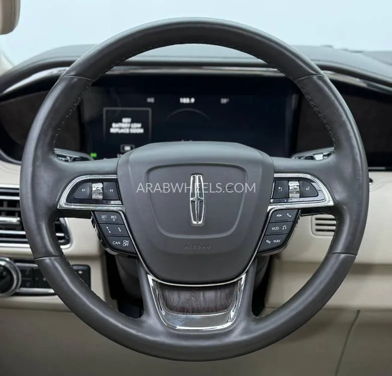 لينكون نافيجيتور 2021 for Sale in دبي Image-15