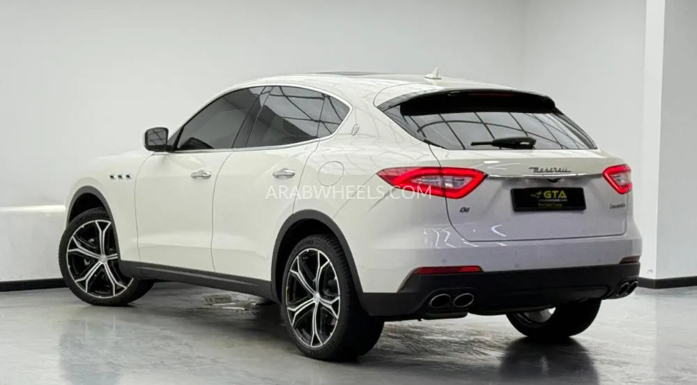 Maserati Levante 2019 for Sale in Dubai Image-4