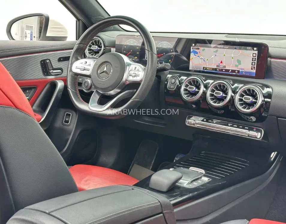 مرسيدس بنز كلاس A 2021 for Sale in دبي Image-11
