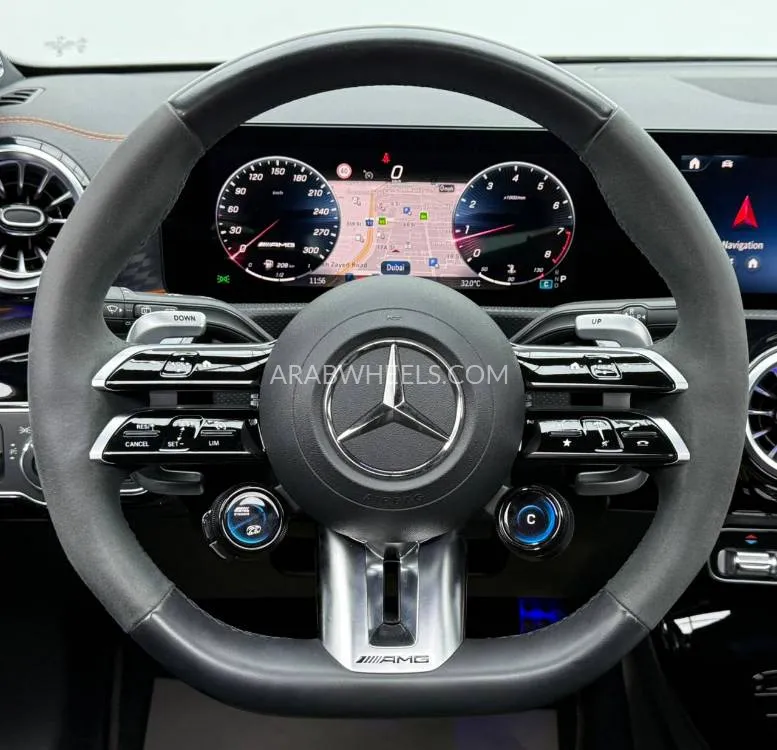 مرسيدس بنز كلاس A 2023 for Sale in دبي Image-8