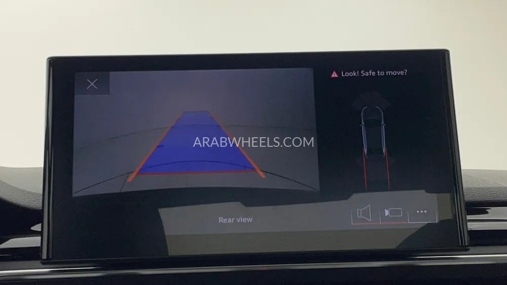 Audi A4 2023 for Sale in Dubai Image-16