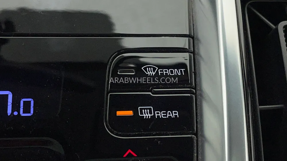 Kia Sorento 2022 for Sale in Dubai Image-46