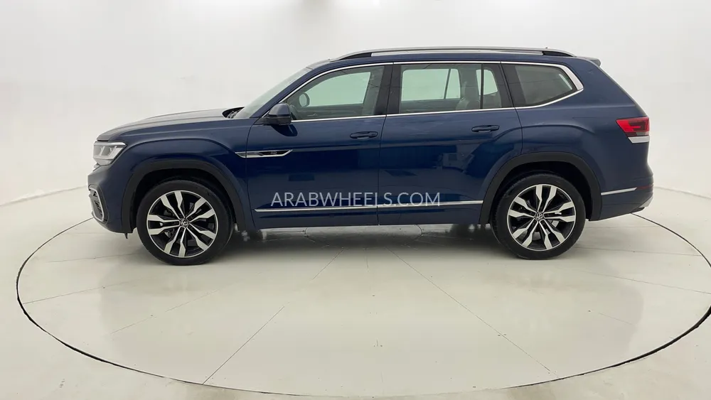 Volkswagen Teramont 2022 for Sale in Dubai Image-6