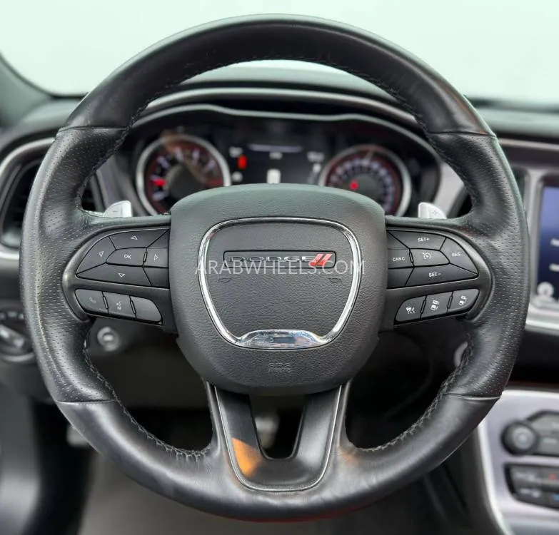 دودج تشالينجر 2018 for Sale in دبي Image-12