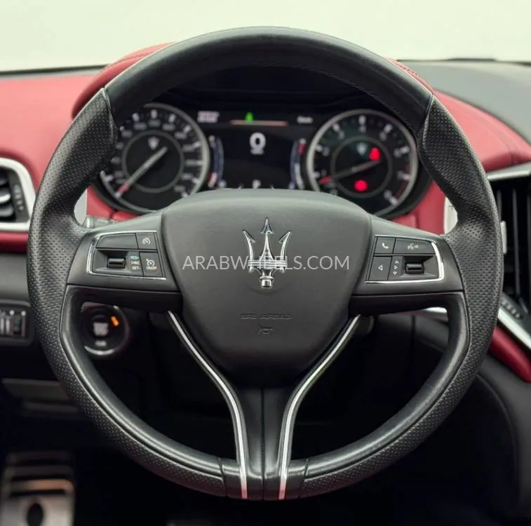 Maserati Ghibli 2022 for Sale in Dubai Image-9