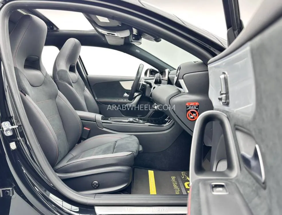 مرسيدس بنز كلاس A 2024 for Sale in دبي Image-17