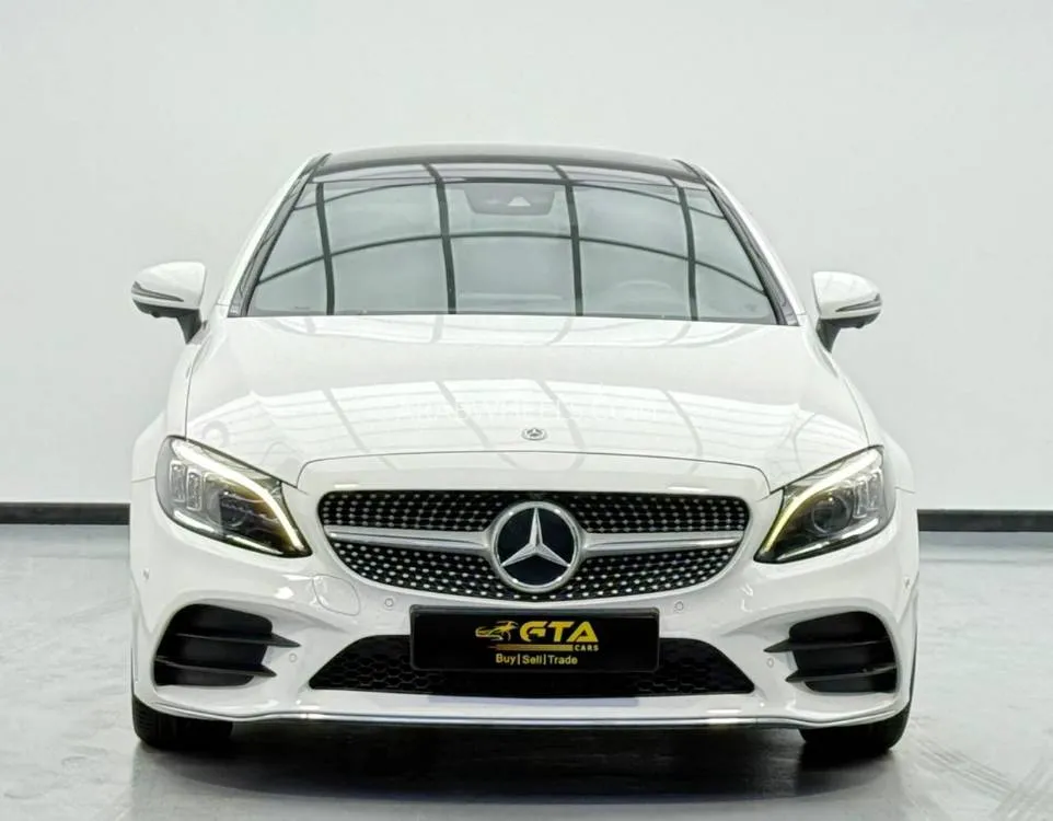 مرسيدس بنز كلاس C 2019 for Sale in دبي Image-2