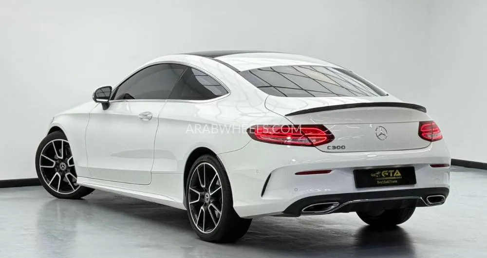 مرسيدس بنز كلاس C 2019 for Sale in دبي Image-4