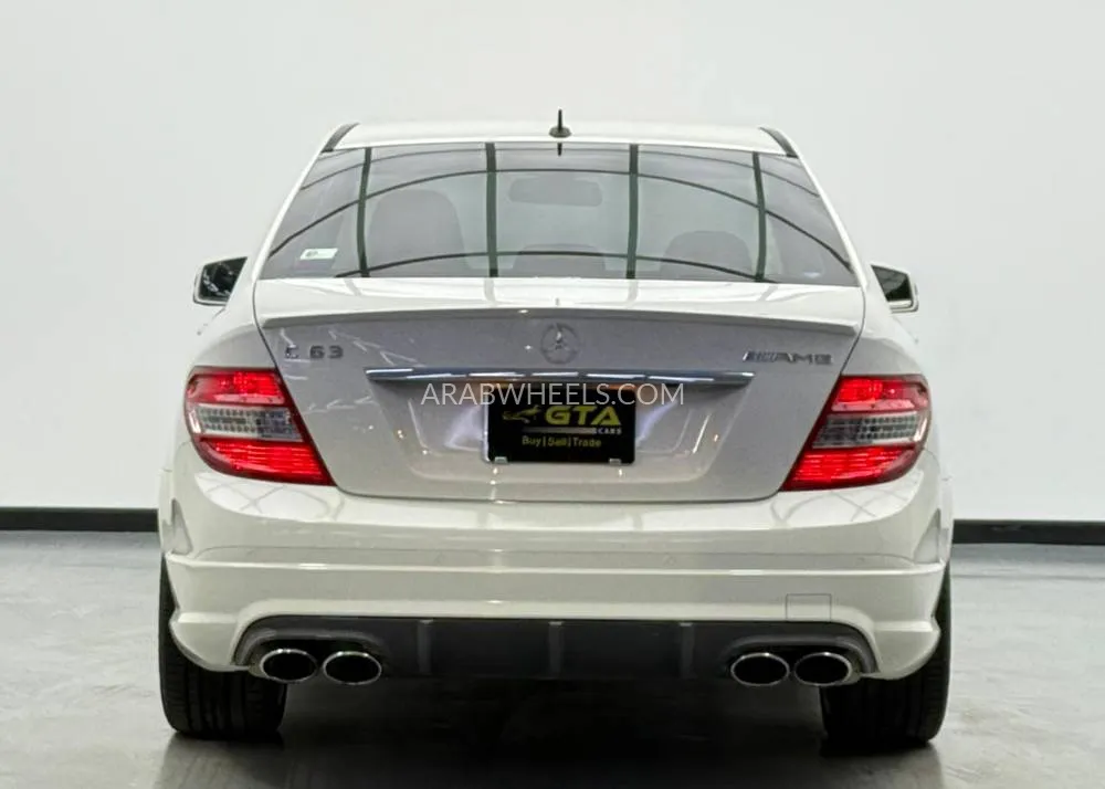 Mercedes Benz C Class 2010 for Sale in Dubai Image-5