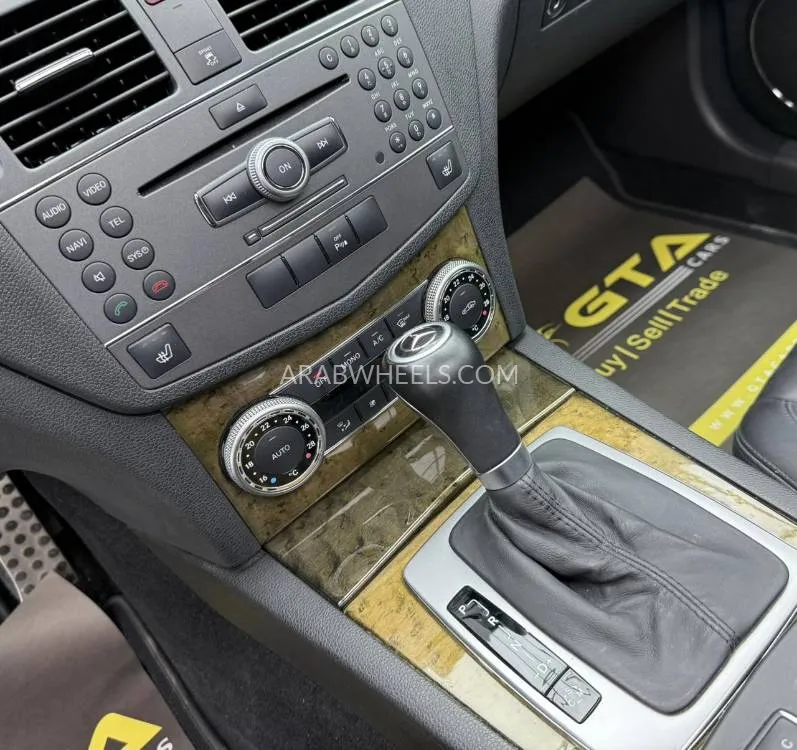 Mercedes Benz C Class 2010 for Sale in Dubai Image-18