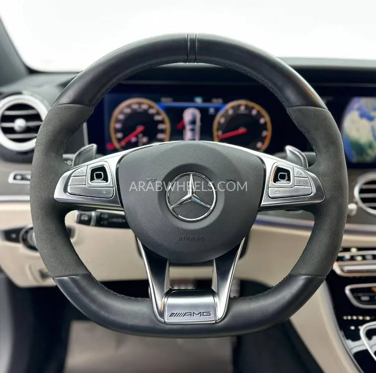 Mercedes Benz E Class 2018 for Sale in Dubai Image-7