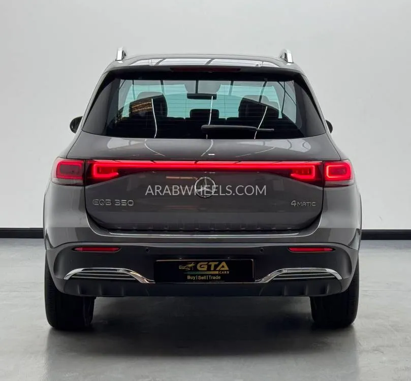 مرسيدس بنز EQB 2023 for Sale in دبي Image-5