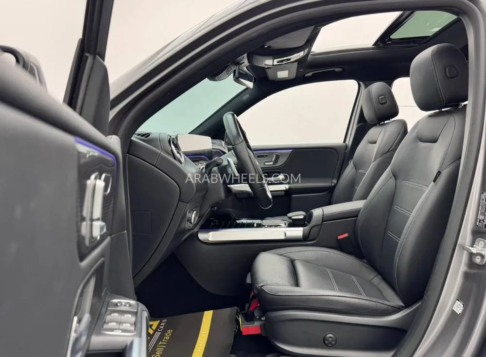 مرسيدس بنز EQB 2023 for Sale in دبي Image-9