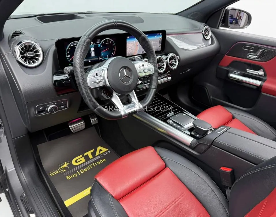 Mercedes Benz GLA 2022 for Sale in Dubai Image-11