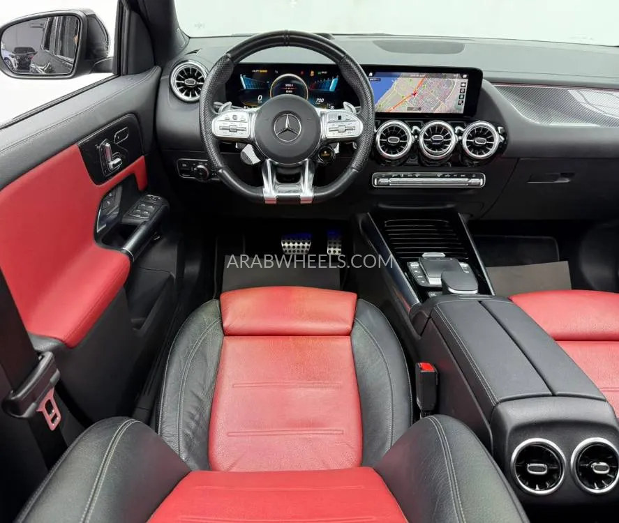 Mercedes Benz GLA 2022 for Sale in Dubai Image-8