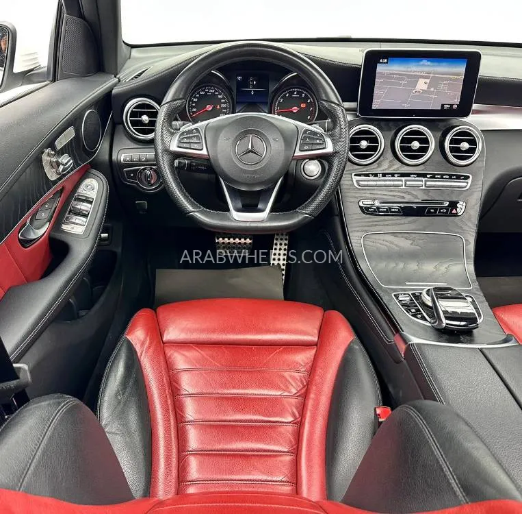 Mercedes Benz GLC Class 2018 for Sale in Dubai Image-8