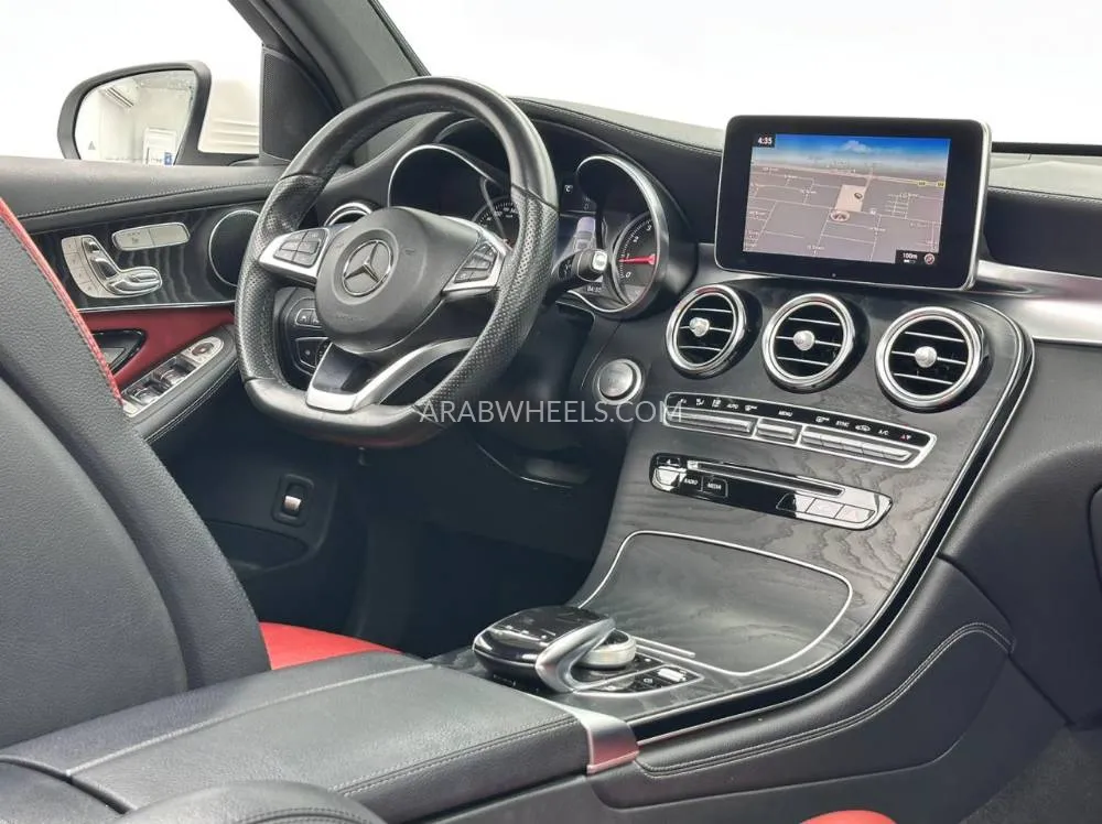 Mercedes Benz GLC Class 2018 for Sale in Dubai Image-11