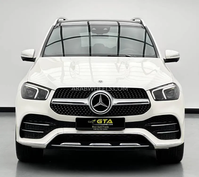 Mercedes Benz GLE Class 2022 for Sale in Dubai Image-2
