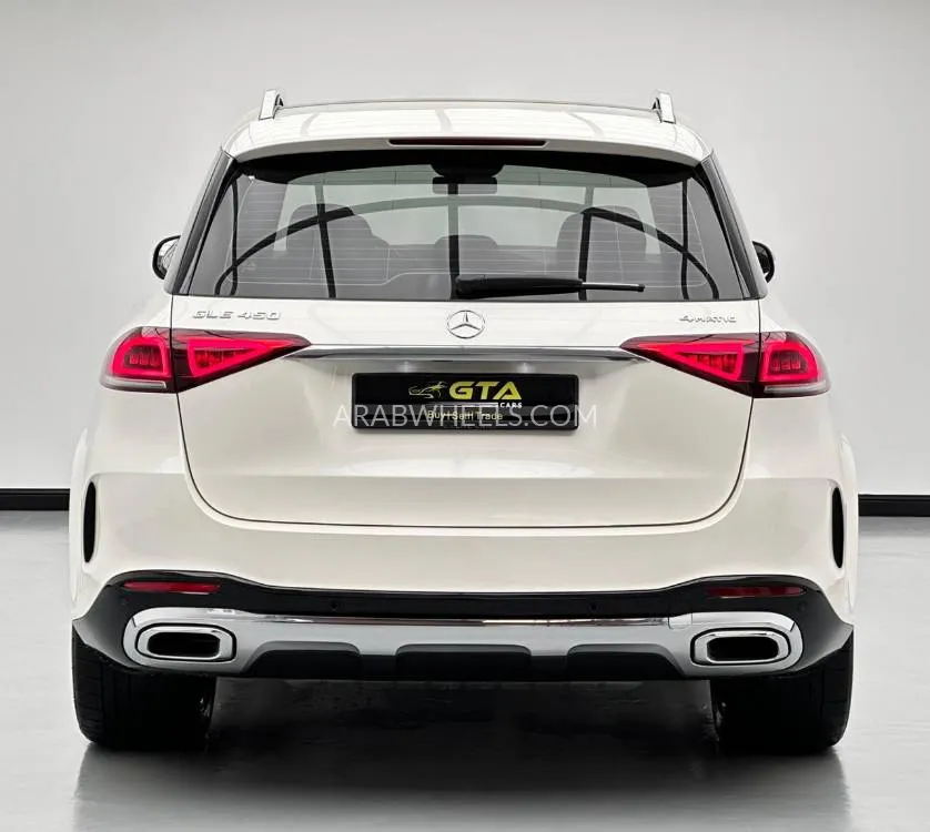 Mercedes Benz GLE Class 2022 for Sale in Dubai Image-5