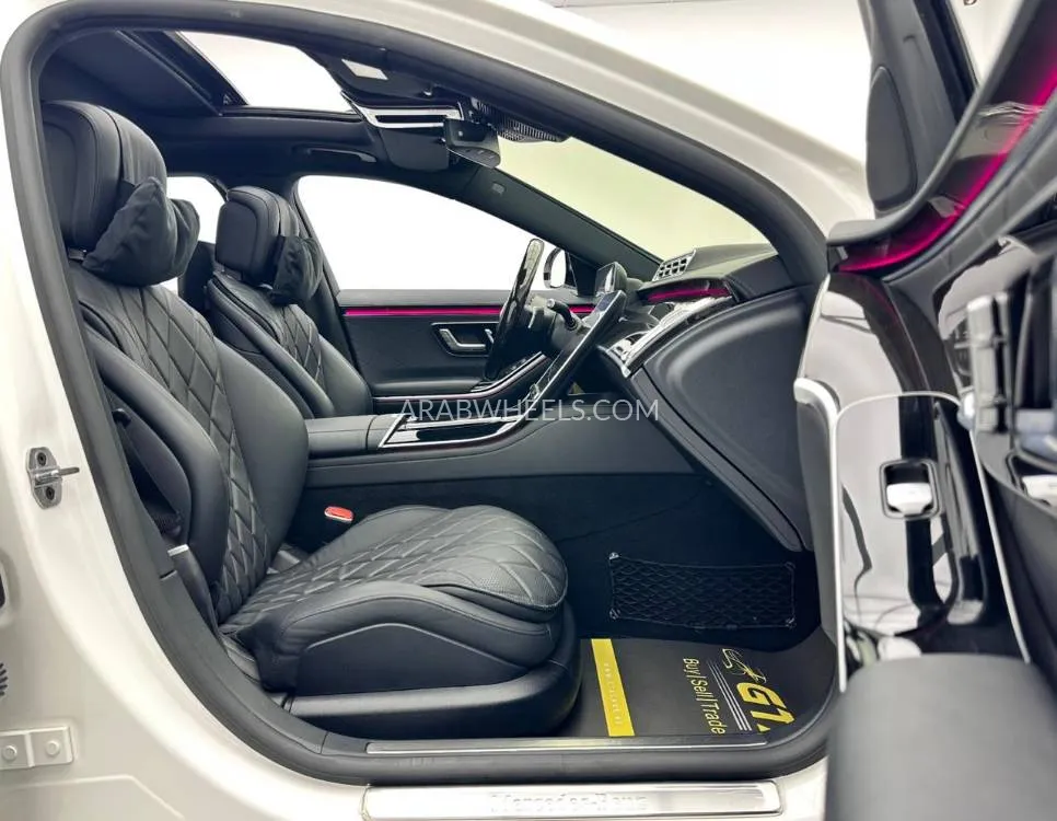 Mercedes Benz CLS Class 2021 for Sale in Dubai Image-17