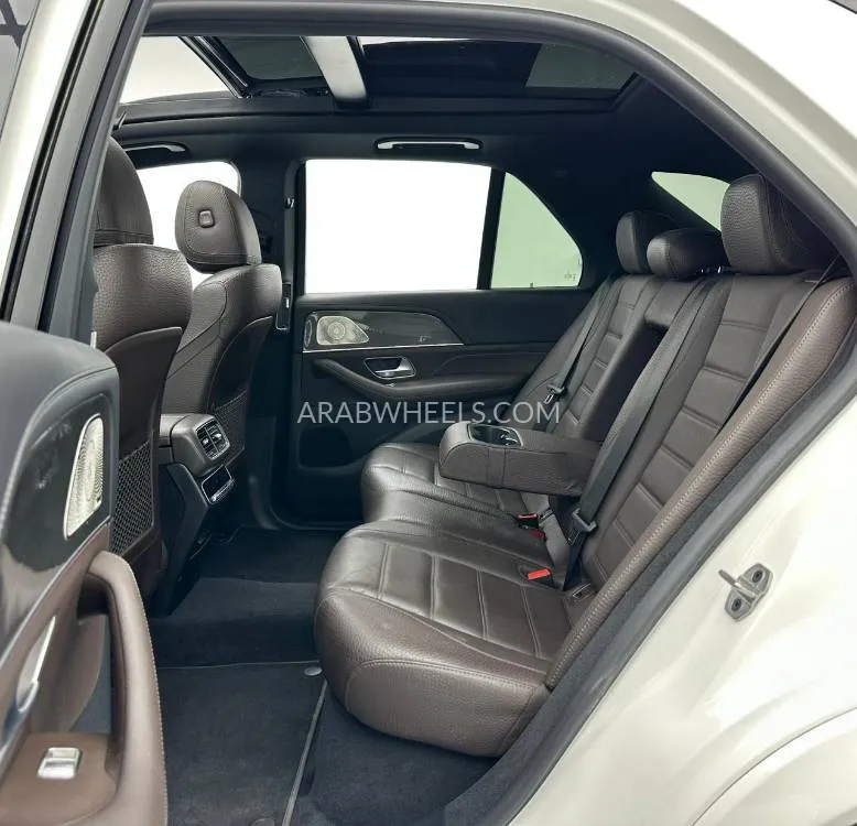 Mercedes Benz GLE Class 2023 for Sale in Dubai Image-16