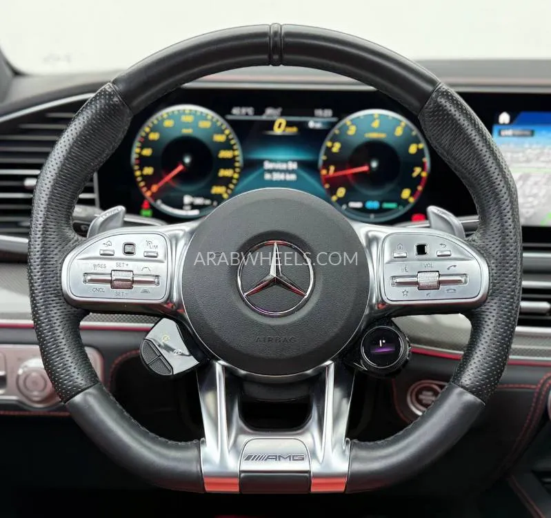 مرسيدس بنز GLE Class 2022 for Sale in دبي Image-7