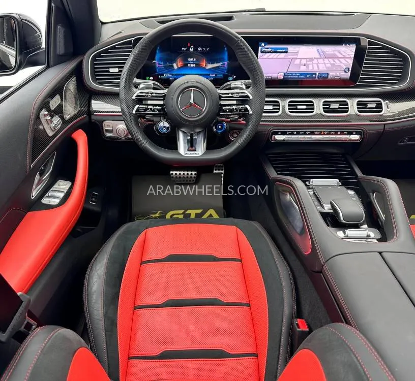 مرسيدس بنز GLE Class 2024 for Sale in دبي Image-8