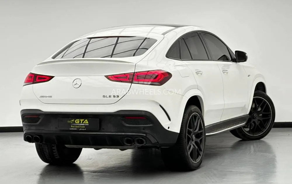 Mercedes Benz GLE Class 2021 for Sale in Dubai Image-4