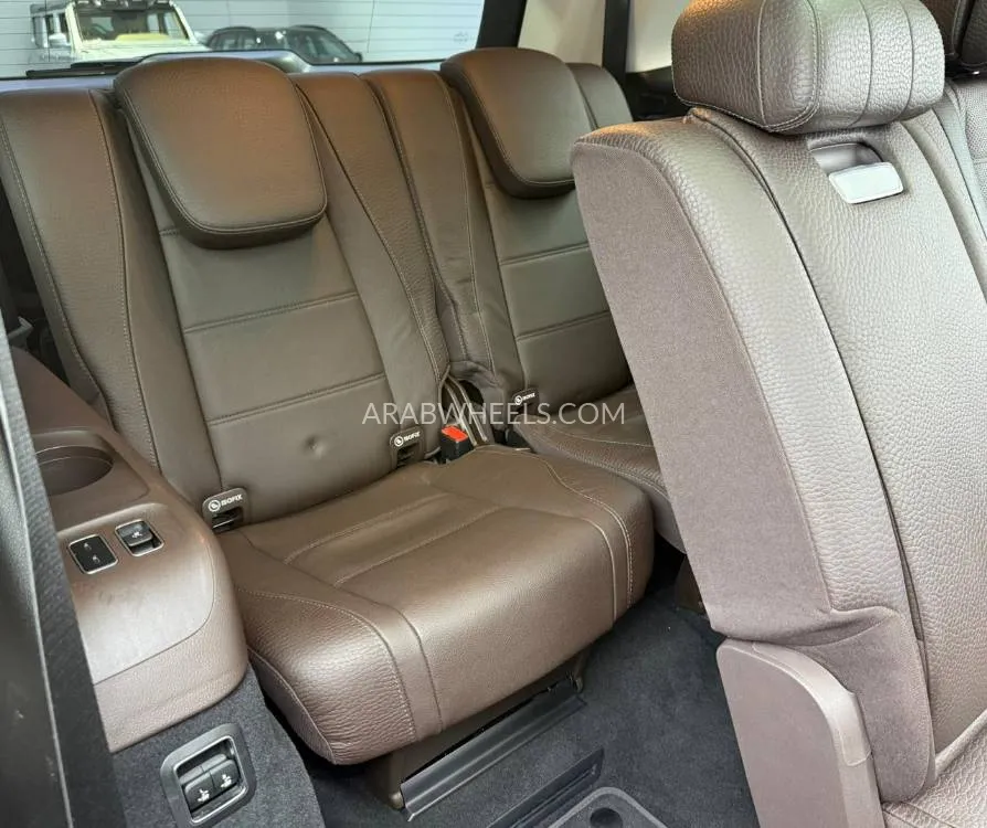 مرسيدس بنز GLE Class 2022 for Sale in دبي Image-17