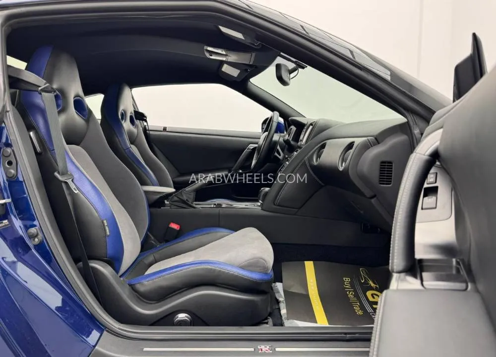 Nissan GT-R 2014 for Sale in Dubai Image-9