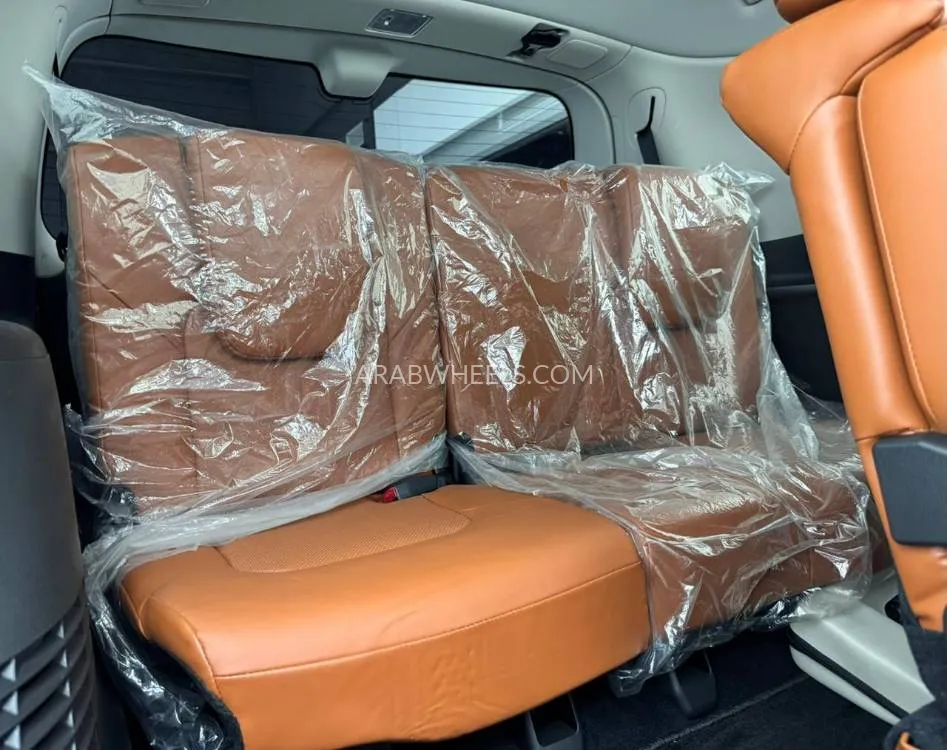 Nissan Patrol 2023 for Sale in Dubai Image-17