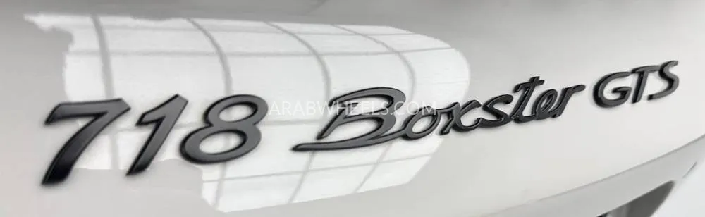 Porsche 718 2023 for Sale in Dubai Image-8