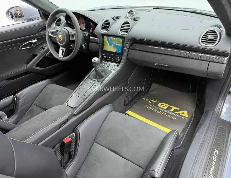 Porsche 718 2024 for Sale in Dubai Image-11