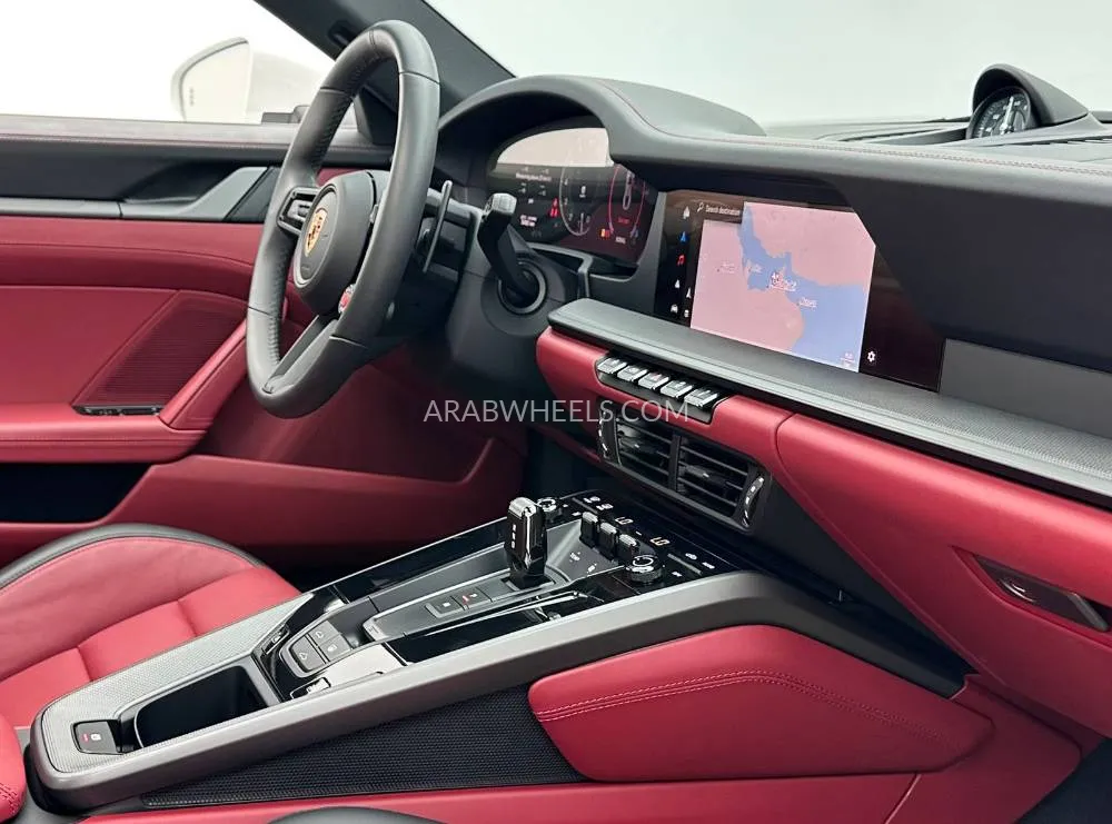 بورشه 911 2025 for Sale in دبي Image-10