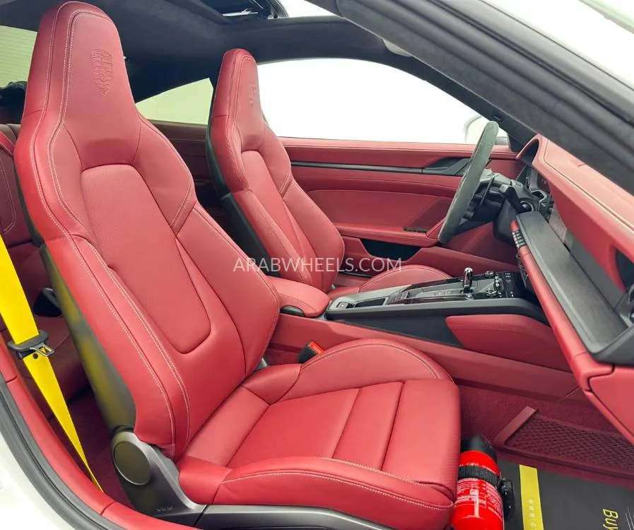 بورشه 911 2026 for Sale in دبي Image-12