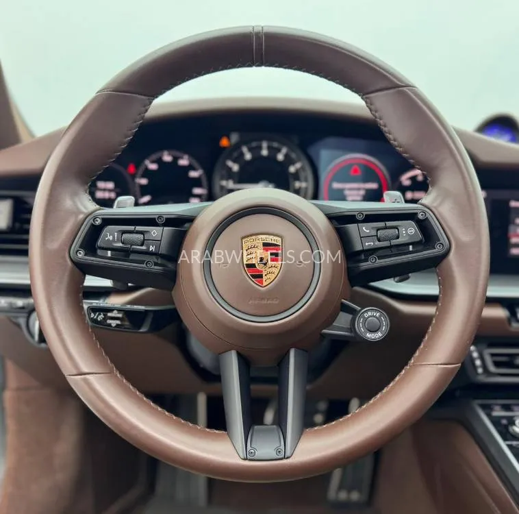 بورشه 911 2020 for Sale in دبي Image-8