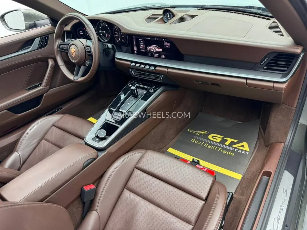 بورشه 911 2020 for Sale in دبي Image-13