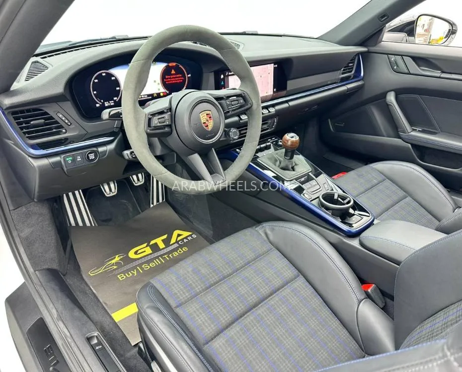 بورشه 911 2025 for Sale in دبي Image-8