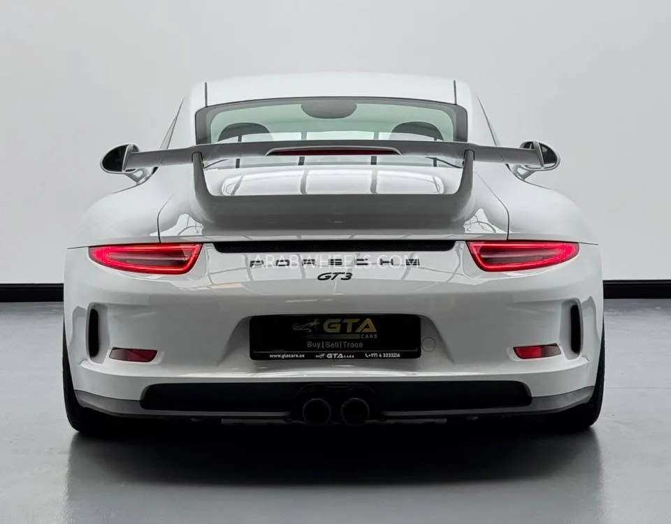 بورشه 911 2015 for Sale in دبي Image-5