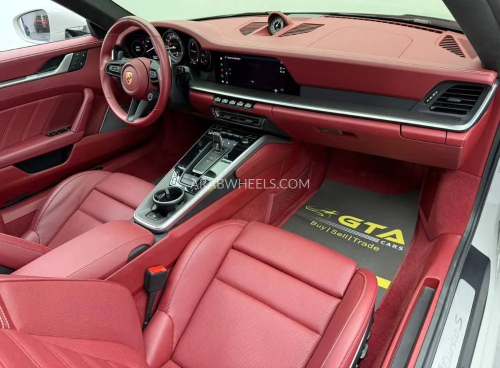 بورشه 911 2023 for Sale in دبي Image-9
