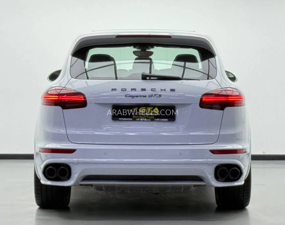 Porsche Cayenne 2016 for Sale in Dubai Image-5