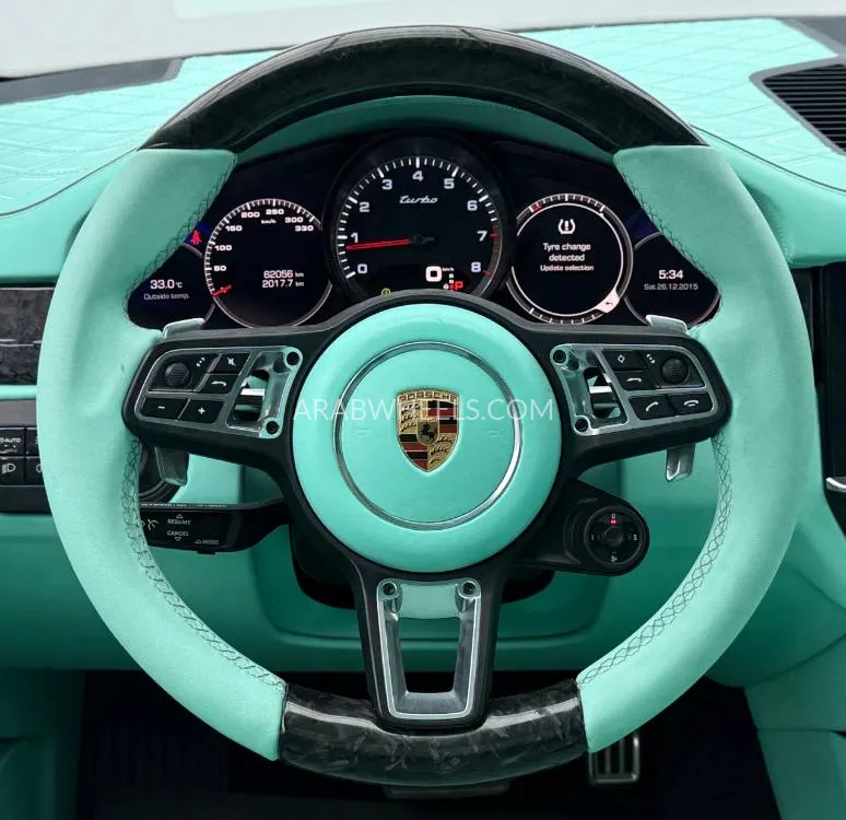 Porsche Cayenne 2020 for Sale in Dubai Image-7