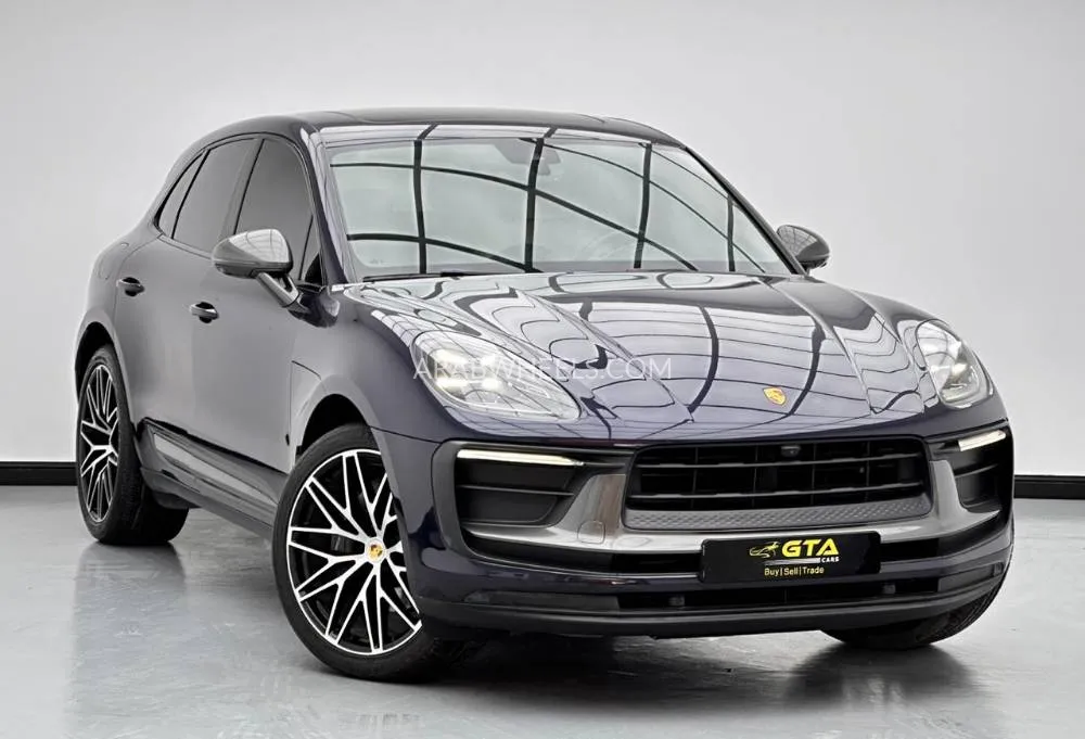 Porsche Macan 2022 for Sale in Dubai Image-19